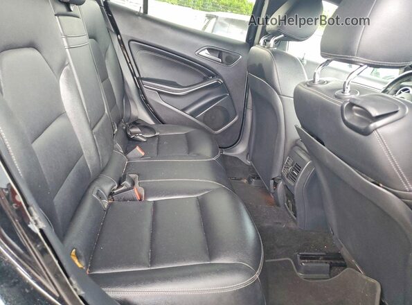 WDCTG4EB0GJ224734 2016 MERCEDES-BENZ GLA Черный Вид задней части салона