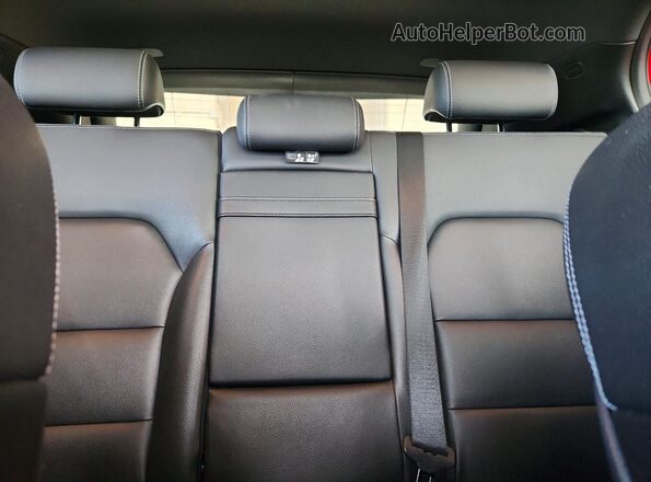 WDCTG4EB0KU001360 2019 MERCEDES-BENZ GLA Red 