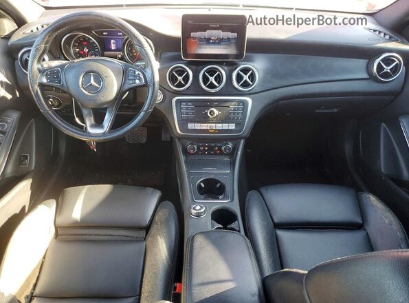 WDCTG4EB0KU005666 2019 MERCEDES-BENZ GLA Red Dashboard view