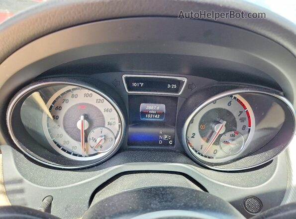 WDCTG4EB1GJ264093 2016 MERCEDES-BENZ GLA Белый Вид щитка приборов