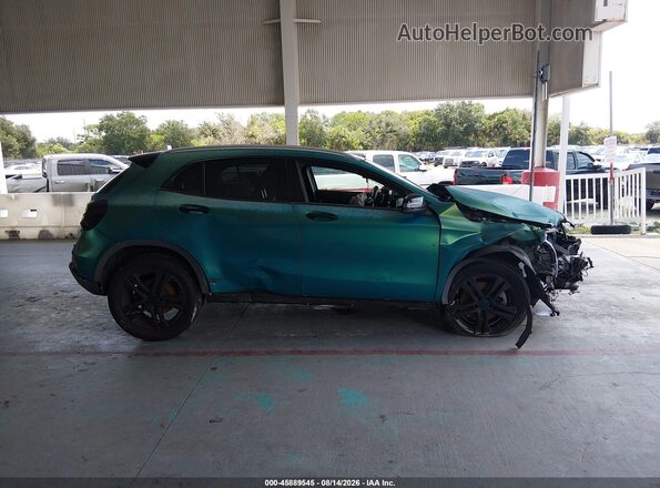 WDCTG4EB1GJ271528 2016 MERCEDES-BENZ GLA 250 Green Սալոնի 360 աստիճան տեսք