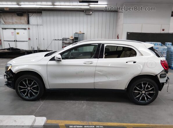 WDCTG4EB2GJ190229 2016 MERCEDES-BENZ GLA 250 White 