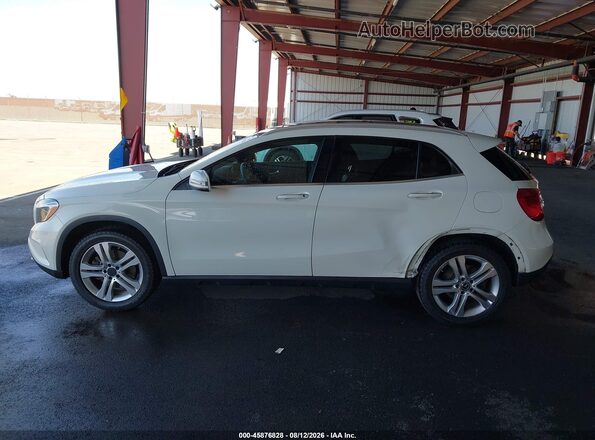 WDCTG4EB2HJ348375 2017 MERCEDES-BENZ GLA 250 White სალონის 360-გრადუსიანი ხედი