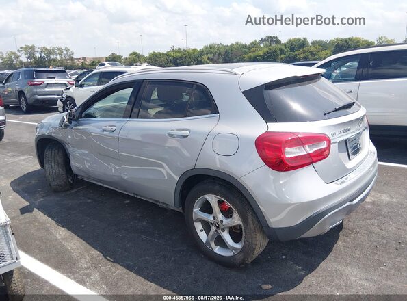 WDCTG4EB2JJ396044 2018 MERCEDES-BENZ GLA 250 Серебряный Панорамный вид салона 360°