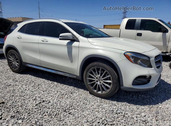 WDCTG4EB2JJ433819 2018 MERCEDES-BENZ GLA White Przód prawy