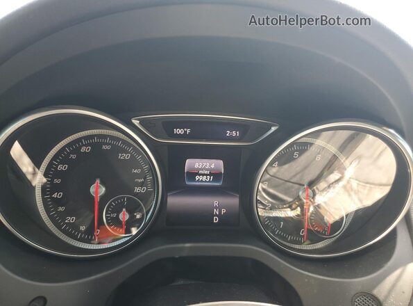 WDCTG4EB2JJ482728 2018 MERCEDES-BENZ GLA Gray ხელსაწყოთა პანელის ხედი