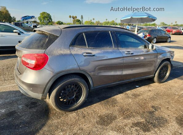 WDCTG4EB3JJ369838 2018 MERCEDES-BENZ GLA Gray Trasero derecho