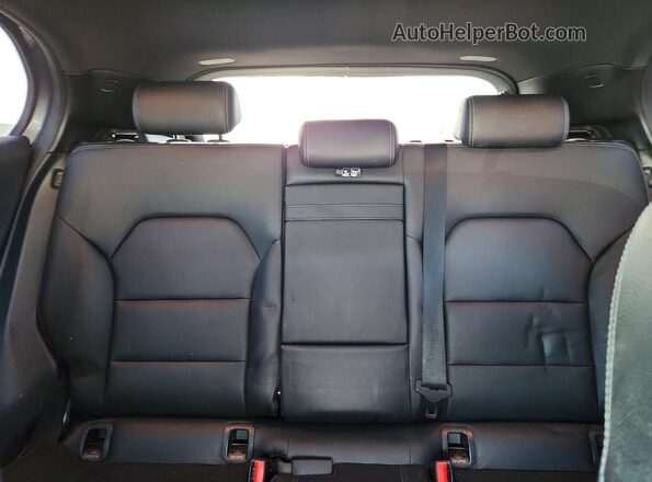 WDCTG4EB3JJ369838 2018 MERCEDES-BENZ GLA Gray Vista de los asientos traseros