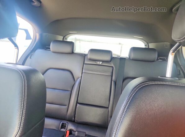 WDCTG4EB3KU004267 2019 MERCEDES-BENZ GLA Белый Вид задних сидений
