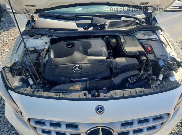 WDCTG4EB3KU004267 2019 MERCEDES-BENZ GLA Белый Вид подкапотного пространства