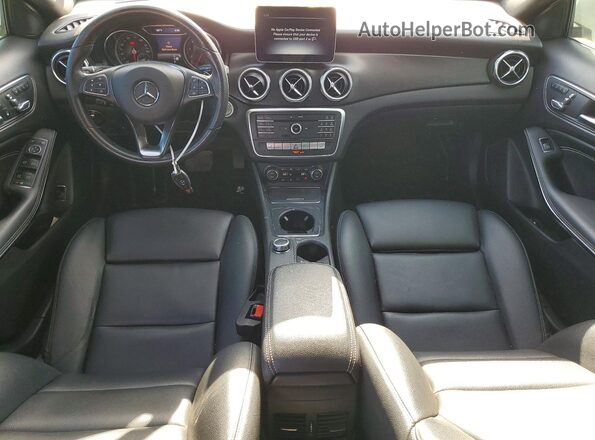 WDCTG4EB3KU009596 2019 MERCEDES-BENZ GLA Белый Вид панели приборов