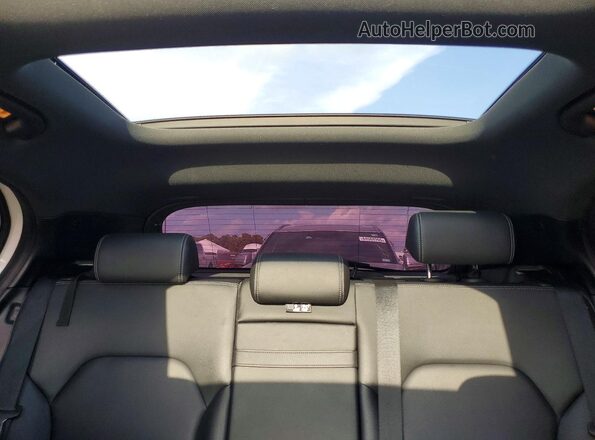 WDCTG4EB3KU009596 2019 MERCEDES-BENZ GLA Белый Вид задних сидений