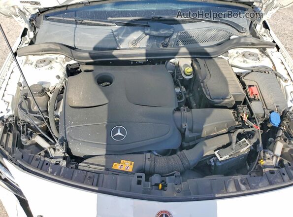 WDCTG4EB3KU009596 2019 MERCEDES-BENZ GLA Белый Вид подкапотного пространства