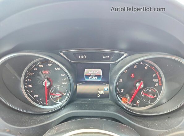 WDCTG4EB4JJ398569 2018 MERCEDES-BENZ GLA Серый Вид щитка приборов