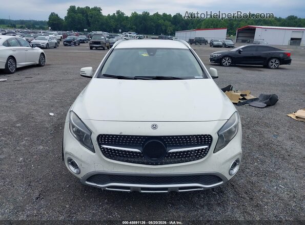 WDCTG4EB4JJ423681 2018 MERCEDES-BENZ GLA 250 White Widok zestawu wskaźników