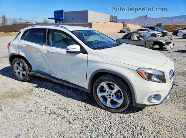 WDCTG4EB6JJ457962 2018 MERCEDES-BENZ GLA Белый Передняя правая четверть