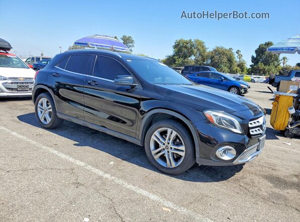 WDCTG4EB6JJ489388 2018 MERCEDES-BENZ GLA Черный Передняя правая четверть