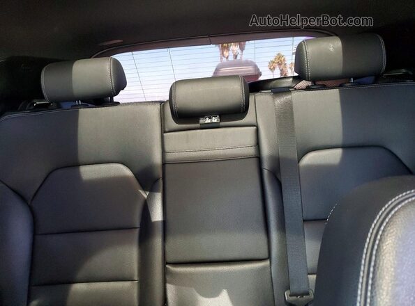 WDCTG4EB6JJ489388 2018 MERCEDES-BENZ GLA Черный Вид задних сидений