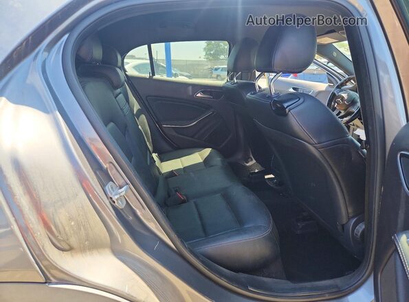 WDCTG4EB7GJ201760 2016 MERCEDES-BENZ GLA Серый Вид задней части салона