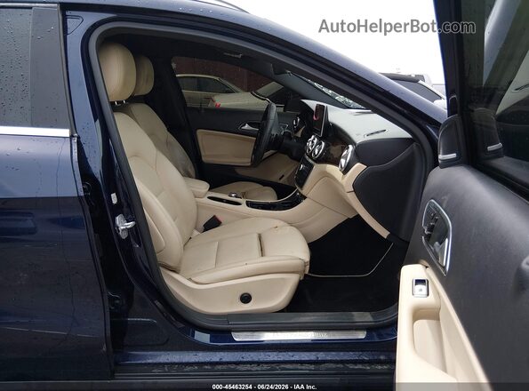 WDCTG4EB8HJ339616 2017 MERCEDES-BENZ GLA 250 Blue Front interior view