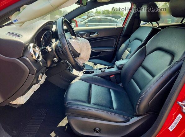 WDCTG4EB8KJ549513 2019 MERCEDES-BENZ GLA Red Սալոնի դիմացի տեսք