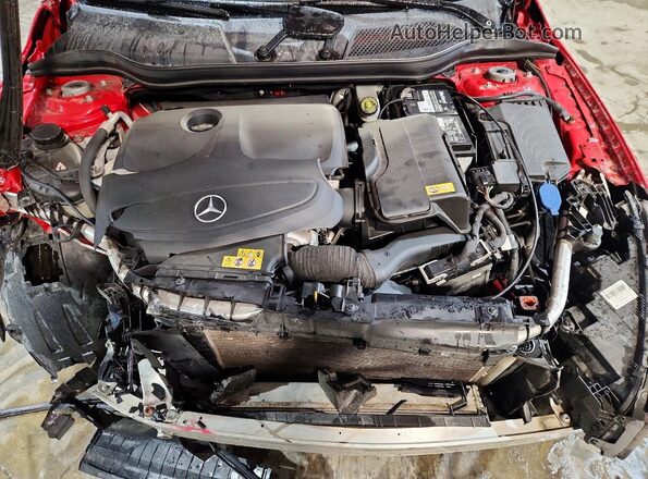 WDCTG4EB9GJ204563 2016 MERCEDES-BENZ GLA Red Շարժիչի բաժամունքի տեսք