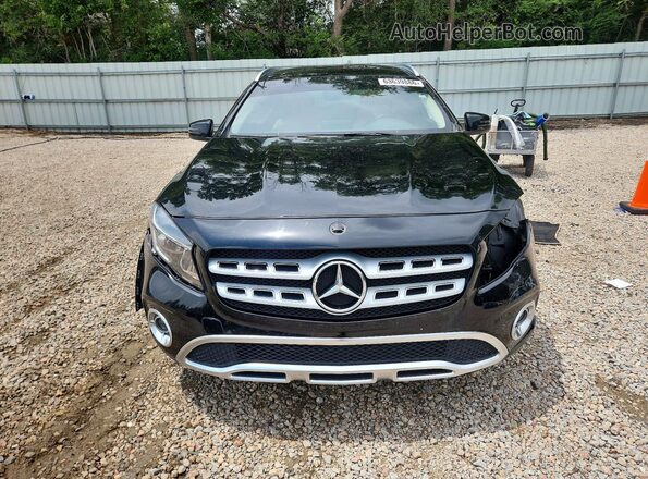 WDCTG4EB9JJ368208 2018 MERCEDES-BENZ GLA Black Դիմացի տեսք