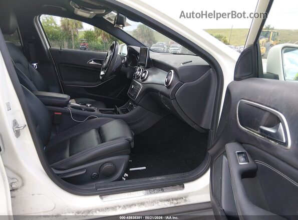 WDCTG4EBXGJ203132 2016 MERCEDES-BENZ GLA 250 White Vista interior delantera
