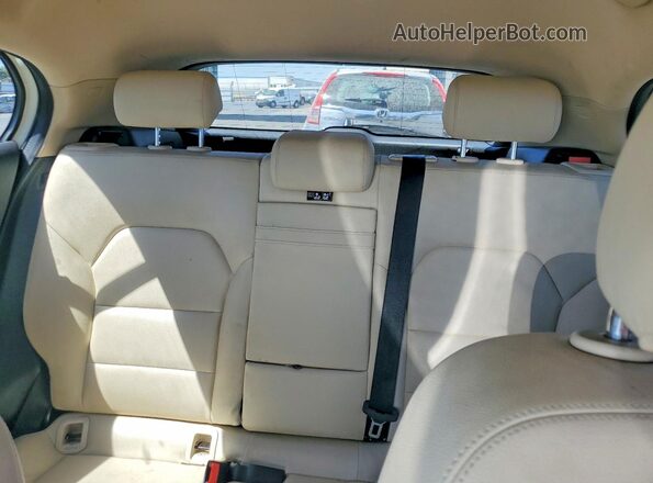 WDCTG4EBXJJ432174 2018 MERCEDES-BENZ GLA White Widok tylnych siedzeń