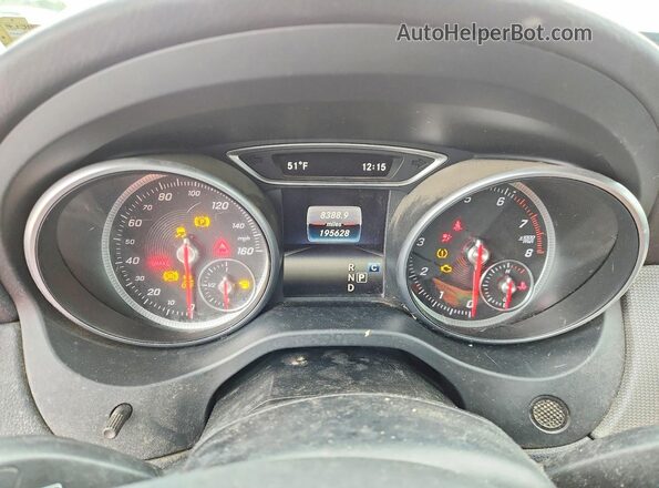 WDCTG4GB0JJ406809 2018 MERCEDES-BENZ GLA Black Widok zestawu wskaźników