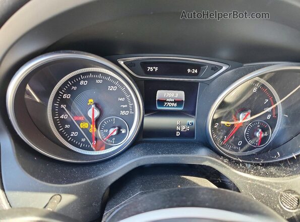 WDCTG4GB2KJ533918 2019 MERCEDES-BENZ GLA White Vista del cuadro de instrumentos
