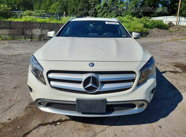 WDCTG4GB4HJ356071 2017 MERCEDES-BENZ GLA Белый Вид спереди