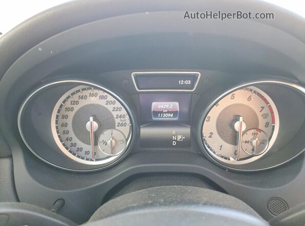 WDCTG4GB6HJ326845 2017 MERCEDES-BENZ GLA Gray Սարքավորումների վահանակի տեսք