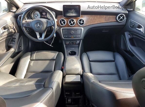WDCTG4GB7GJ248056 2016 MERCEDES-BENZ GLA White Առջևի վահանակի տեսք