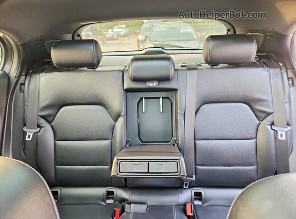 WDCTG4GBXGJ219389 2016 MERCEDES-BENZ GLA Gray Вид задніх сидінь