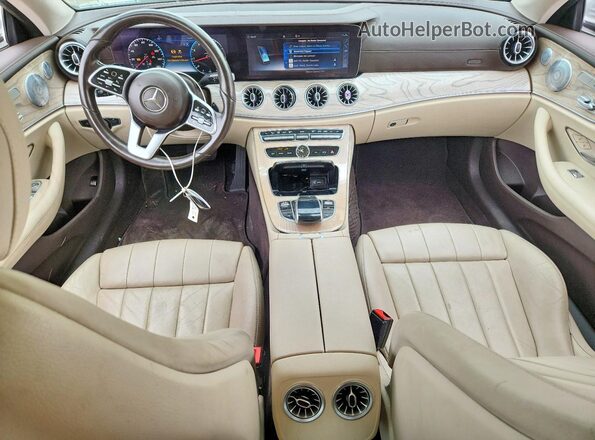 WDD1J6JB6LF125824 2020 MERCEDES-BENZ E Silver Առջևի վահանակի տեսք