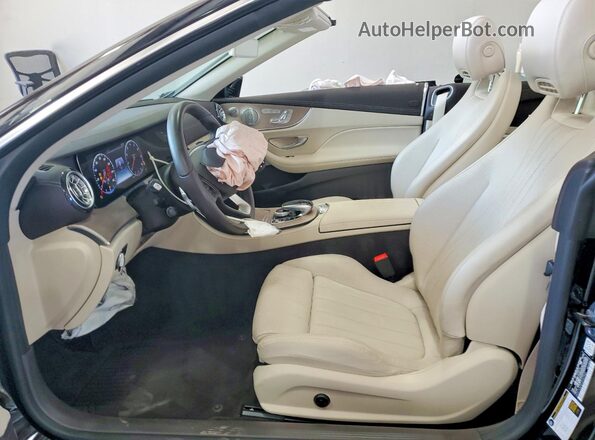 WDD1K6FBXJF042545 2018 MERCEDES-BENZ E Black წინა სალონის ხედი