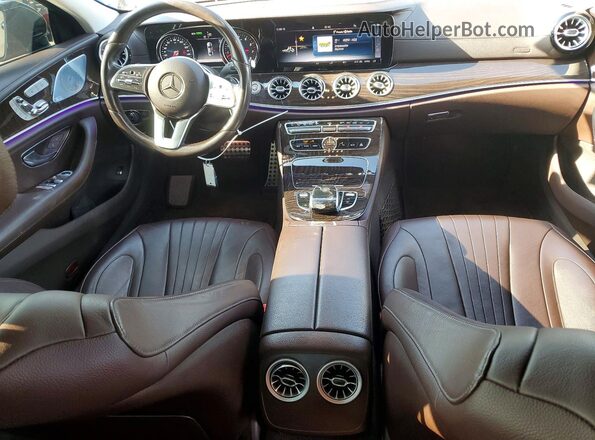 WDD2J5JB5KA031749 2019 MERCEDES-BENZ CLS-CLASS Черный Вид панели приборов