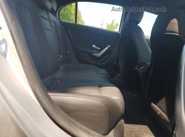 WDD3F4HB3KJ109984 2019 MERCEDES-BENZ A Silver უკანა სავარძლების ხედი