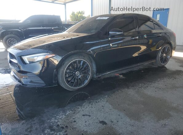 WDD3G4EB1KW025991 2019 MERCEDES-BENZ A Черный 