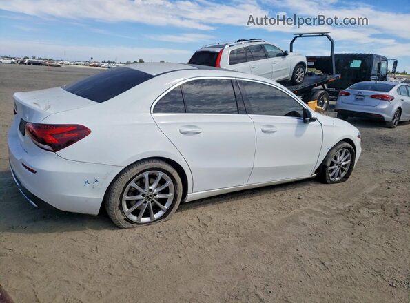 WDD3G4EB2KW023165 2019 MERCEDES-BENZ A White Rear right