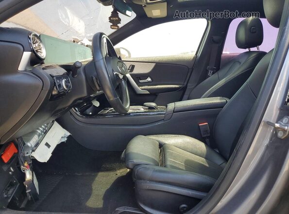 WDD3G4EB2KW024655 2019 MERCEDES-BENZ A Gray Вид салону спереду