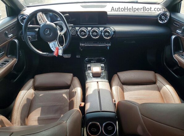 WDD3G4EB3KW005645 2019 MERCEDES-BENZ A White Вид панелі приладів