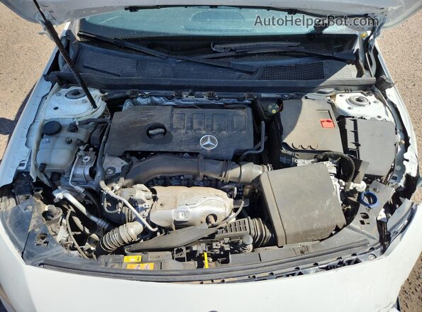 WDD3G4EB3KW021506 2019 MERCEDES-BENZ A Белый 