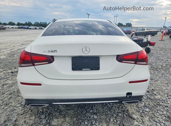 WDD3G4EB4KW035429 2019 MERCEDES-BENZ A Белый Вид сзади