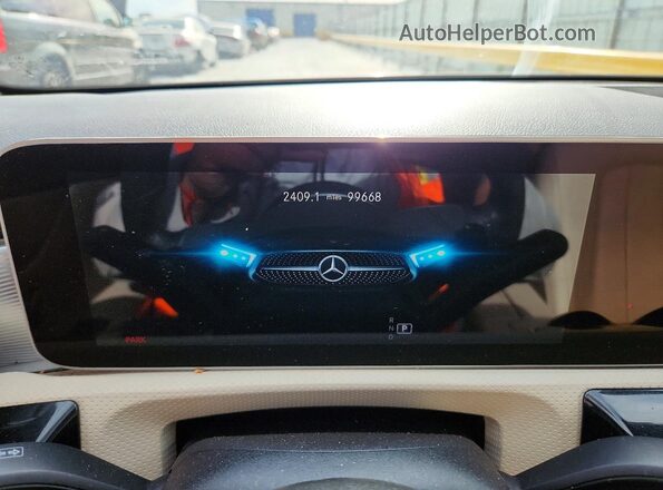 WDD3G4EB4LW038543 2020 MERCEDES-BENZ A Tan Widok zestawu wskaźników