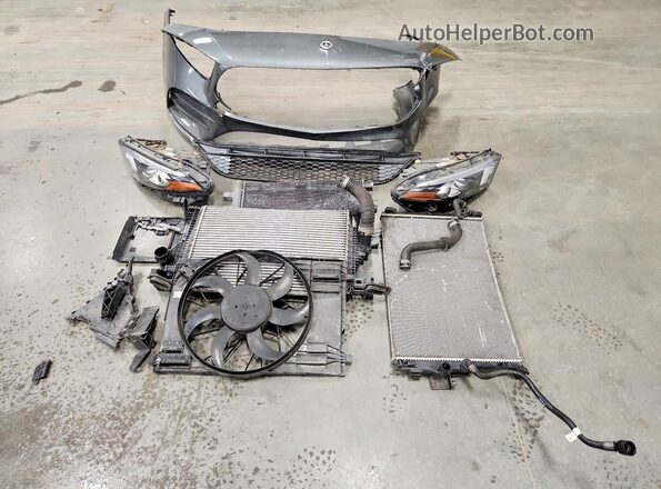 WDD3G4EB5KW002357 2019 MERCEDES-BENZ A Gray Вид підкапотного простору