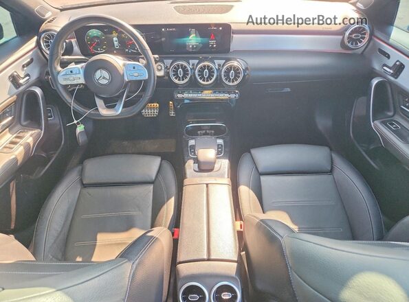 WDD3G4EB5KW002357 2019 MERCEDES-BENZ A Gray Вид панелі приладів