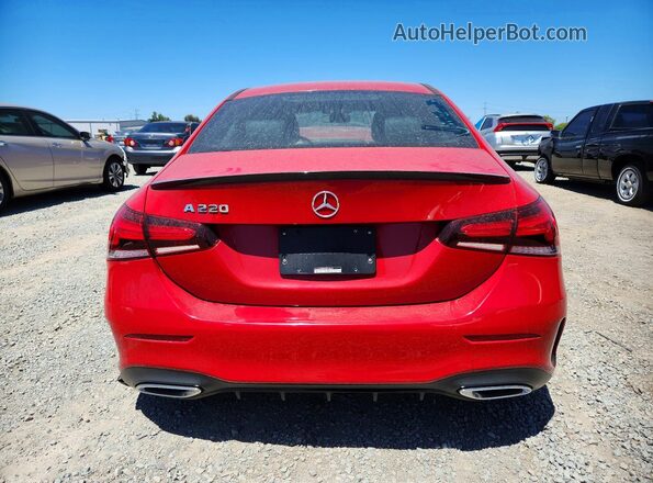 WDD3G4EB8KW018410 2019 MERCEDES-BENZ A Red Vista trasera
