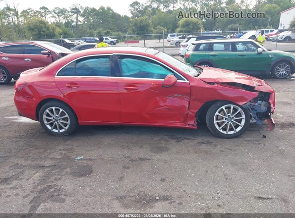WDD3G4EBXKW023723 2019 MERCEDES-BENZ A 220 Red Widok zestawu wskaźników